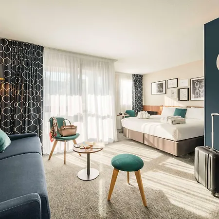 Mercure Montparnasse Pasteur Hotel Parigi