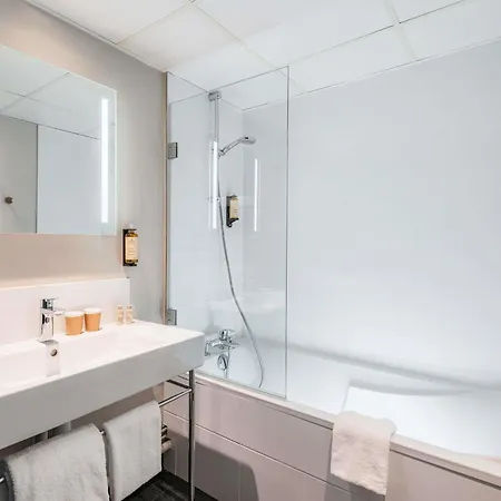 Mercure Montparnasse Pasteur 4* Parigi