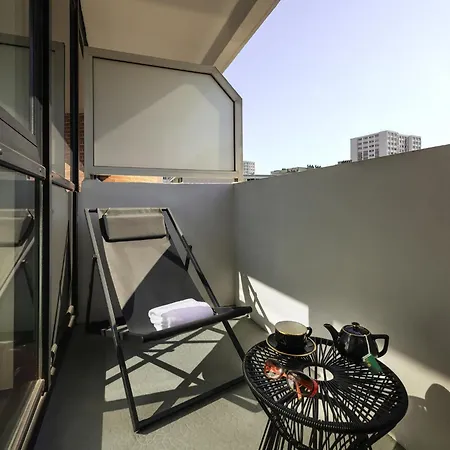 Hotel Mercure Montparnasse Pasteur Parigi
