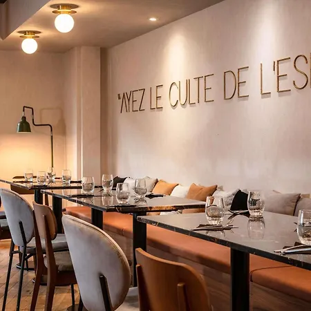 Mercure Montparnasse Pasteur Parigi