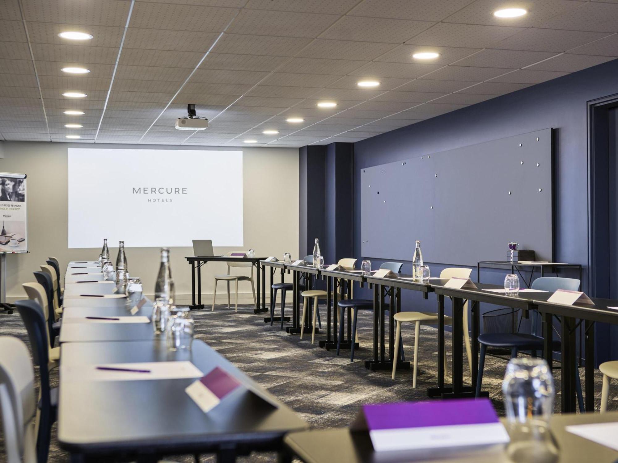 Mercure Montparnasse Pasteur 4*
