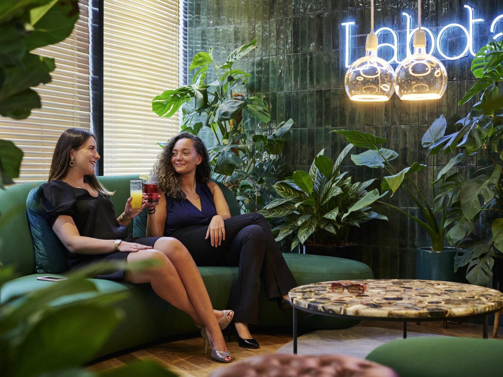 Hotel Mercure Montparnasse Pasteur