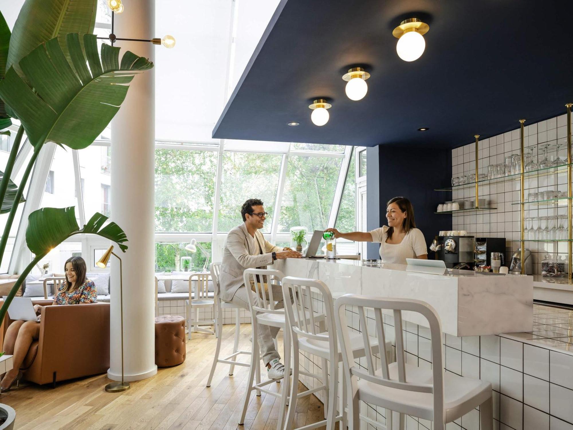 Mercure Montparnasse Pasteur 4* Parigi